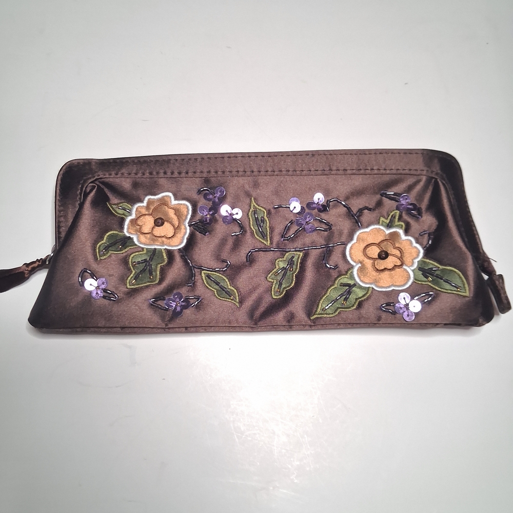 Embroidered Floral Brown Clutch